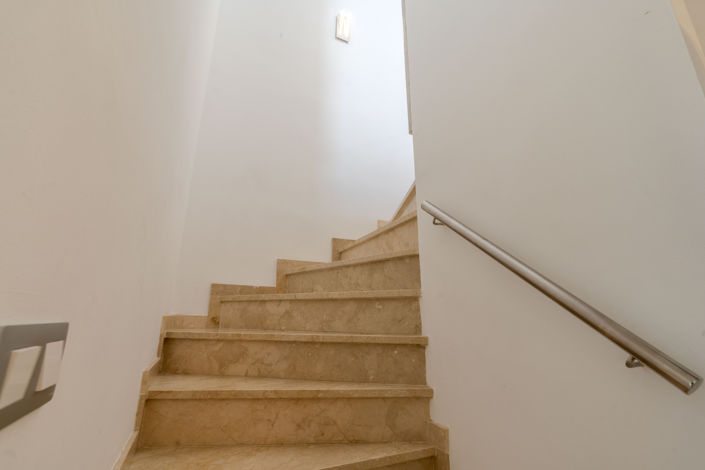 Image No.19-4 Bed Villa for sale