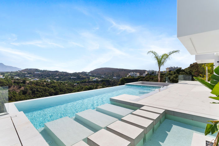 Image No.20-5 Bed Villa for sale