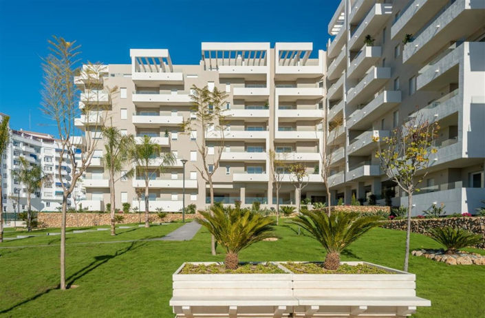 Image No.14-3 Bed Apartment for sale