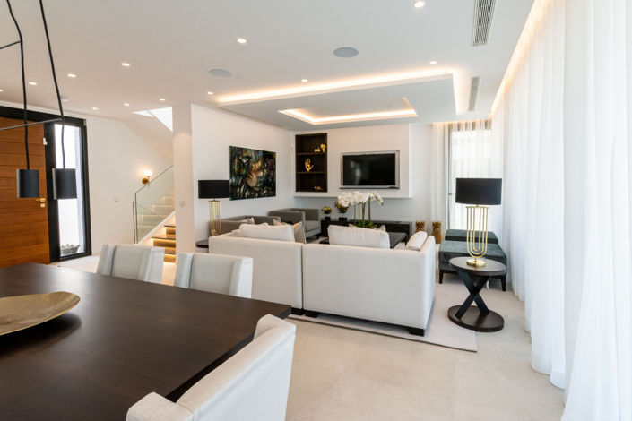 Image No.3-4 Bed Villa for sale