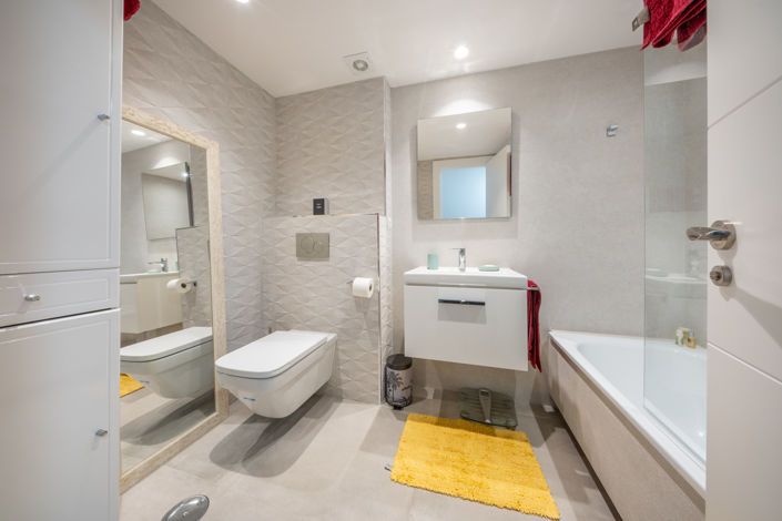Image No.18-2 Bed Apartment for sale