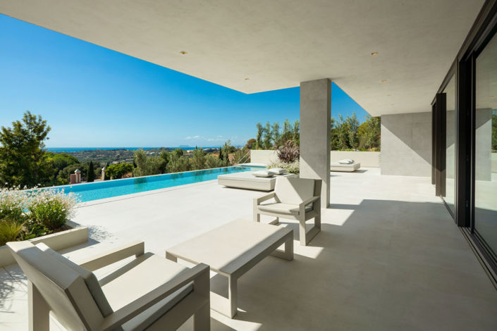 Image No.3-5 Bed Villa for sale