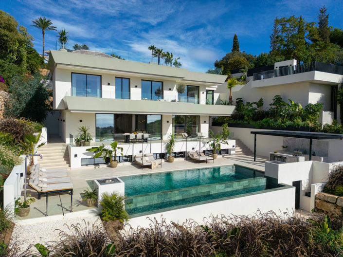 Image No.34-5 Bed Villa for sale
