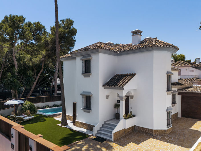 Image No.26-6 Bed Villa for sale