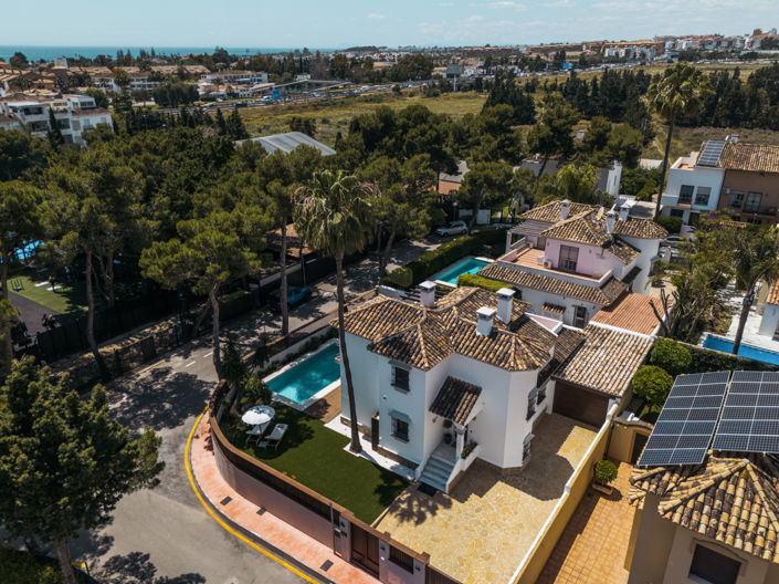 Image No.27-6 Bed Villa for sale