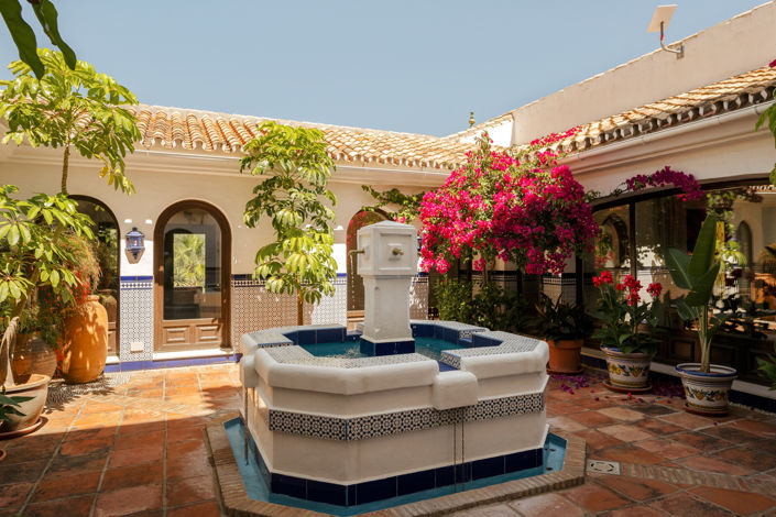 Image No.32-6 Bed Villa for sale