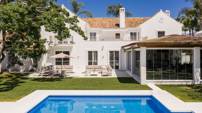 Image No.10-6 Bed Villa for sale
