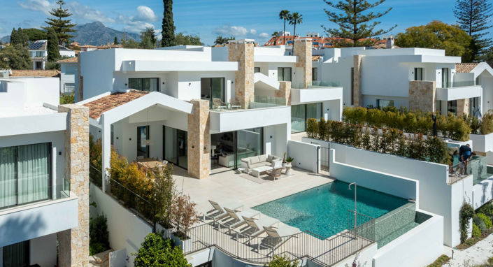 Image No.41-5 Bed Villa for sale