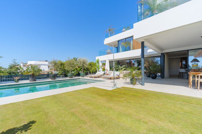 Image No.7-4 Bed Villa for sale