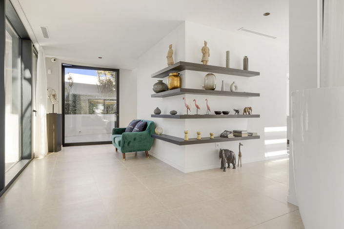 Image No.18-5 Bed Villa for sale