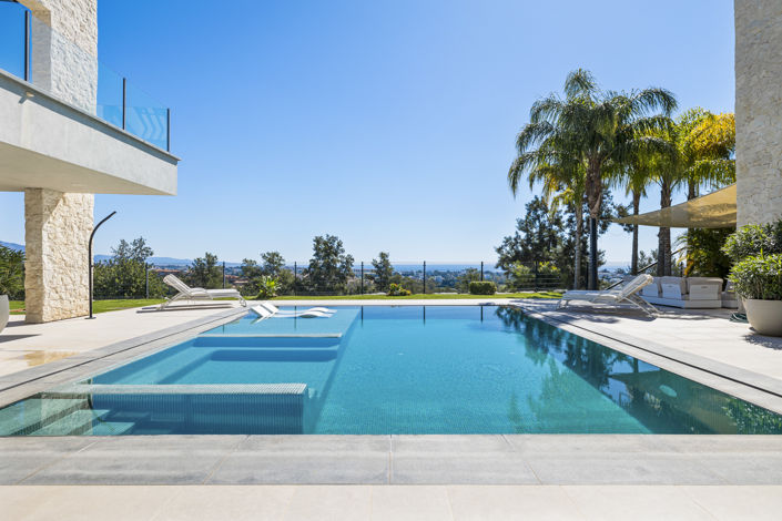 Image No.42-5 Bed Villa for sale
