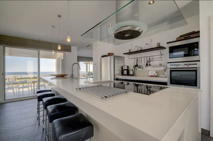 Image No.24-6 Bed Villa for sale