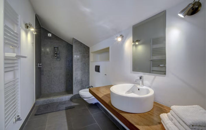 Image No.36-6 Bed Villa for sale