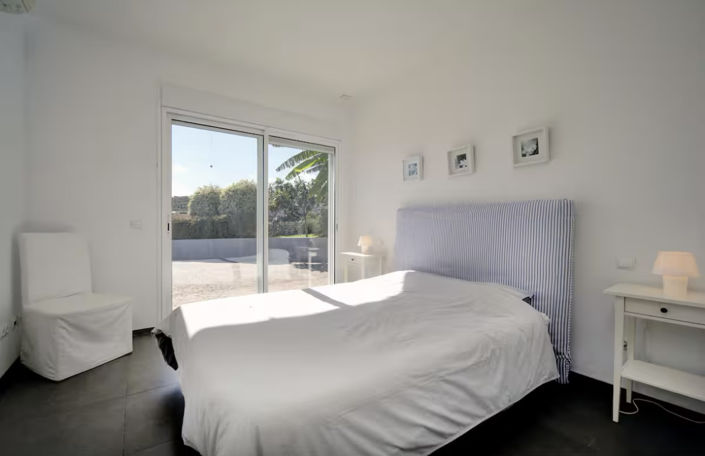 Image No.43-6 Bed Villa for sale