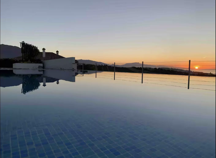 Image No.50-6 Bed Villa for sale