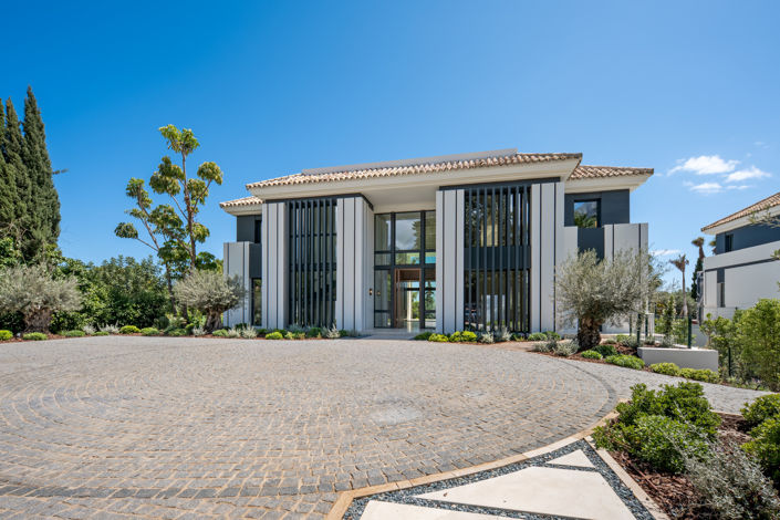 Image No.10-6 Bed Villa for sale