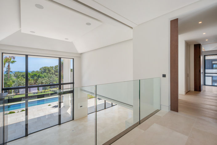 Image No.17-6 Bed Villa for sale