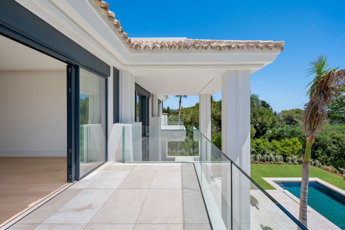 Image No.3-6 Bed Villa for sale