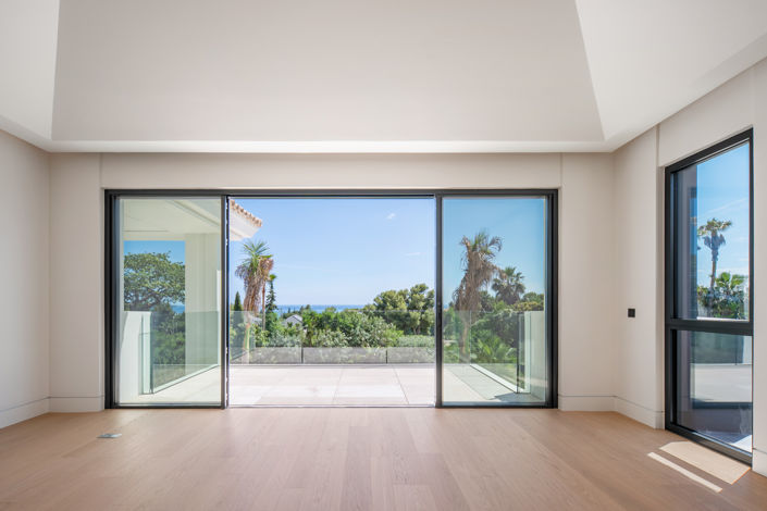 Image No.30-6 Bed Villa for sale