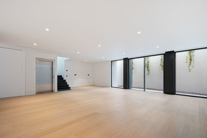 Image No.41-6 Bed Villa for sale