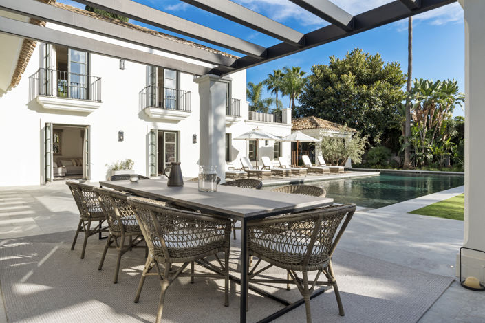 Image No.2-6 Bed Villa for sale