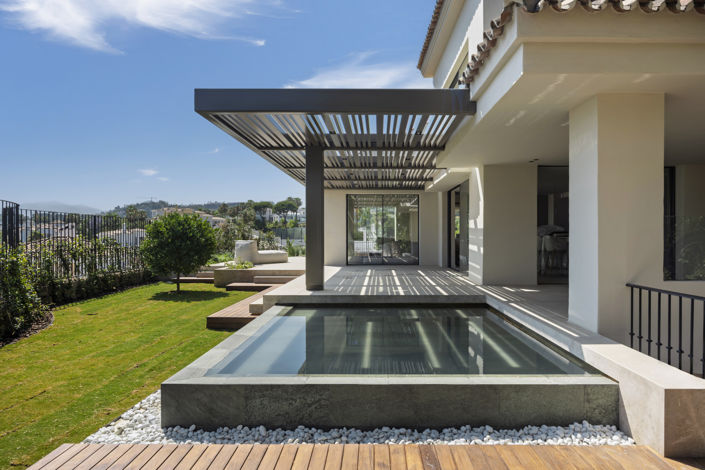 Image No.2-5 Bed Villa for sale