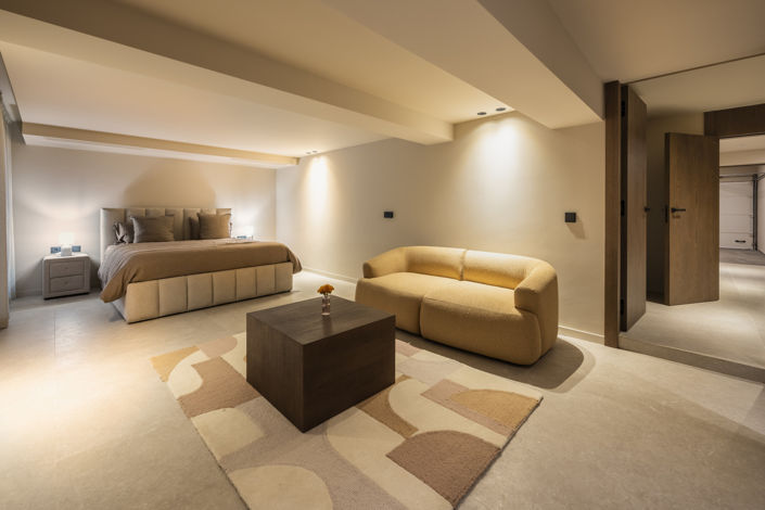 Image No.34-5 Bed Villa for sale