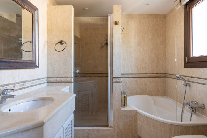 Image No.31-4 Bed Villa for sale