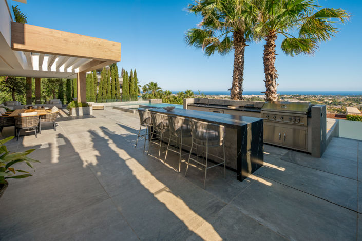 Image No.12-6 Bed Villa for sale