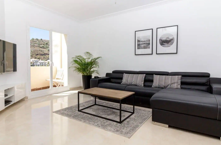 Image No.2-2 Bed Apartment for sale