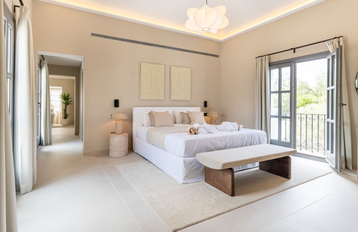 Image No.30-5 Bed Villa for sale