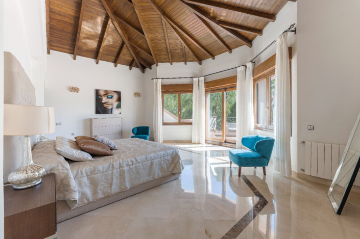 Image No.16-6 Bed Villa for sale