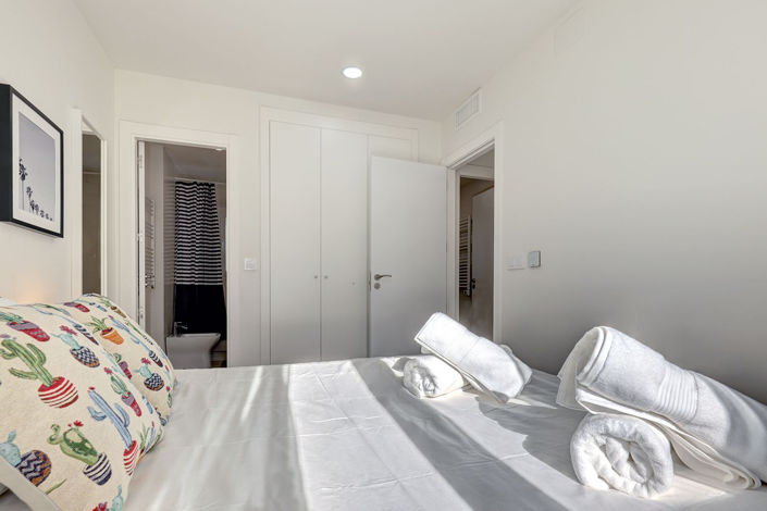 Image No.12-3 Bed Apartment for sale