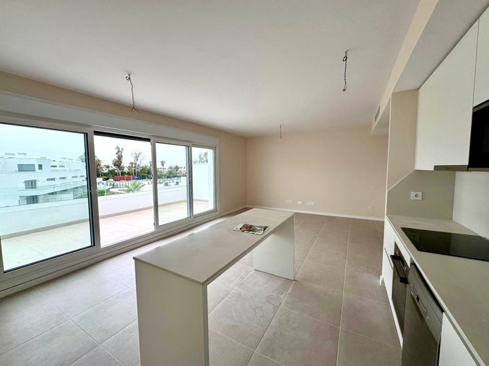 Image No.22-2 Bed Apartment for sale