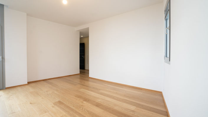 Image No.27-5 Bed Villa for sale