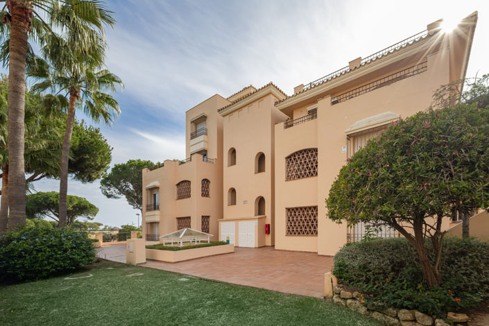 Image No.15-3 Bed Apartment for sale