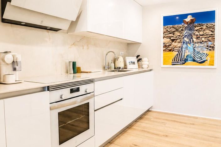 Image No.20-3 Bed Apartment for sale