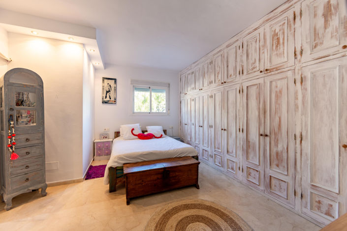 Image No.23-5 Bed Villa for sale