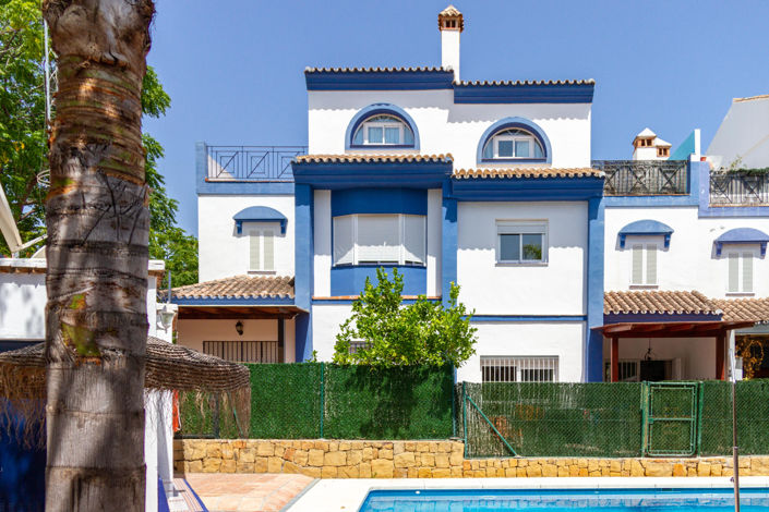 Image No.8-5 Bed Villa for sale