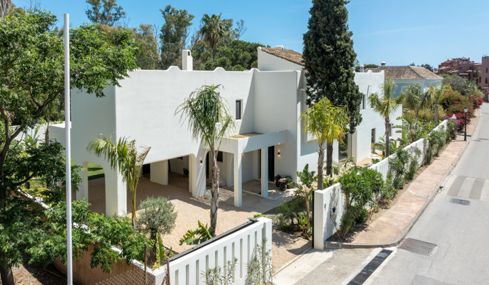 Image No.37-5 Bed Villa for sale