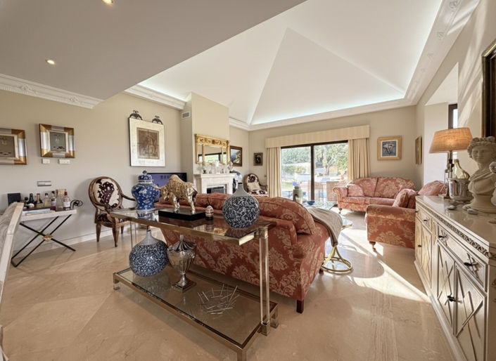 Image No.3-Villa de 4 chambres à vendre à Mijas Costa