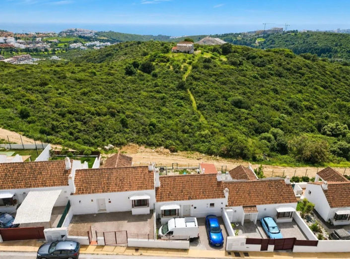 Image No.20-3 Bed Villa for sale
