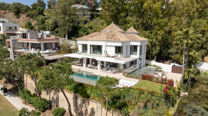 Image No.42-6 Bed Villa for sale