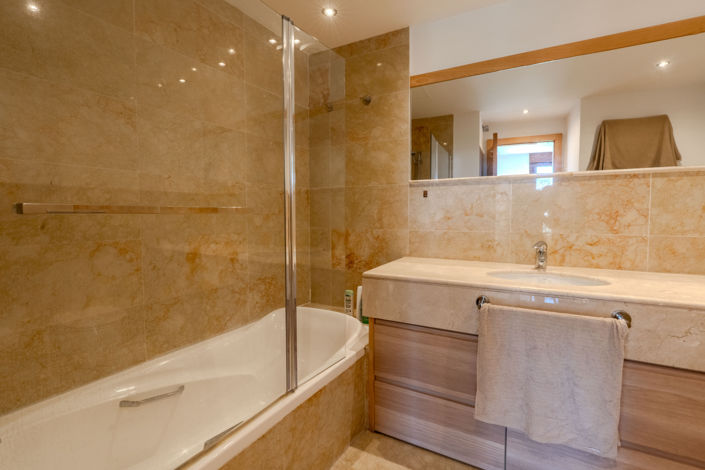 Image No.19-3 Bed Apartment for sale