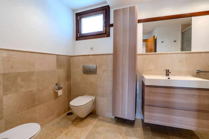 Image No.21-3 Bed Apartment for sale
