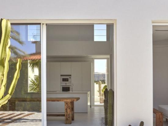 Image No.25-3 Bed Villa for sale