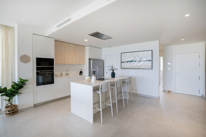 Image No.11-3 Bed Apartment for sale