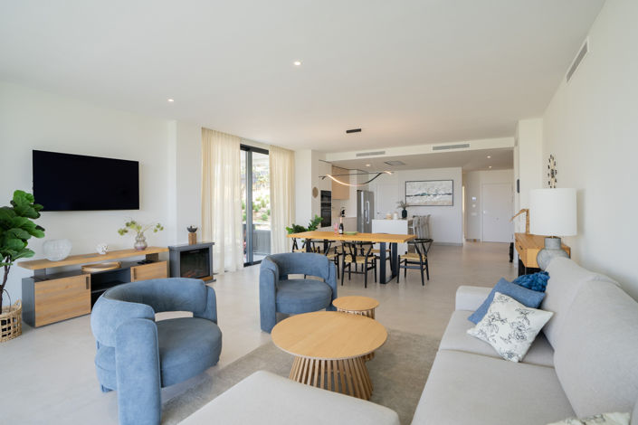 Image No.8-3 Bed Apartment for sale