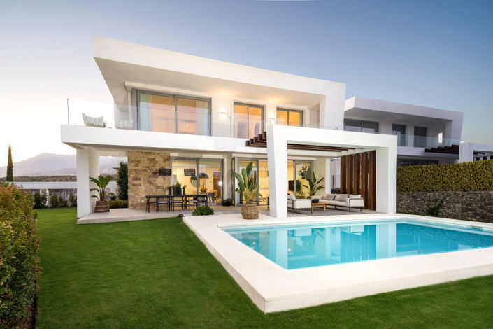 Image No.9-4 Bed Villa for sale