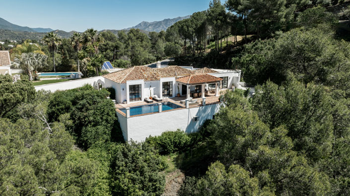 Image No.2-4 Bed Villa for sale